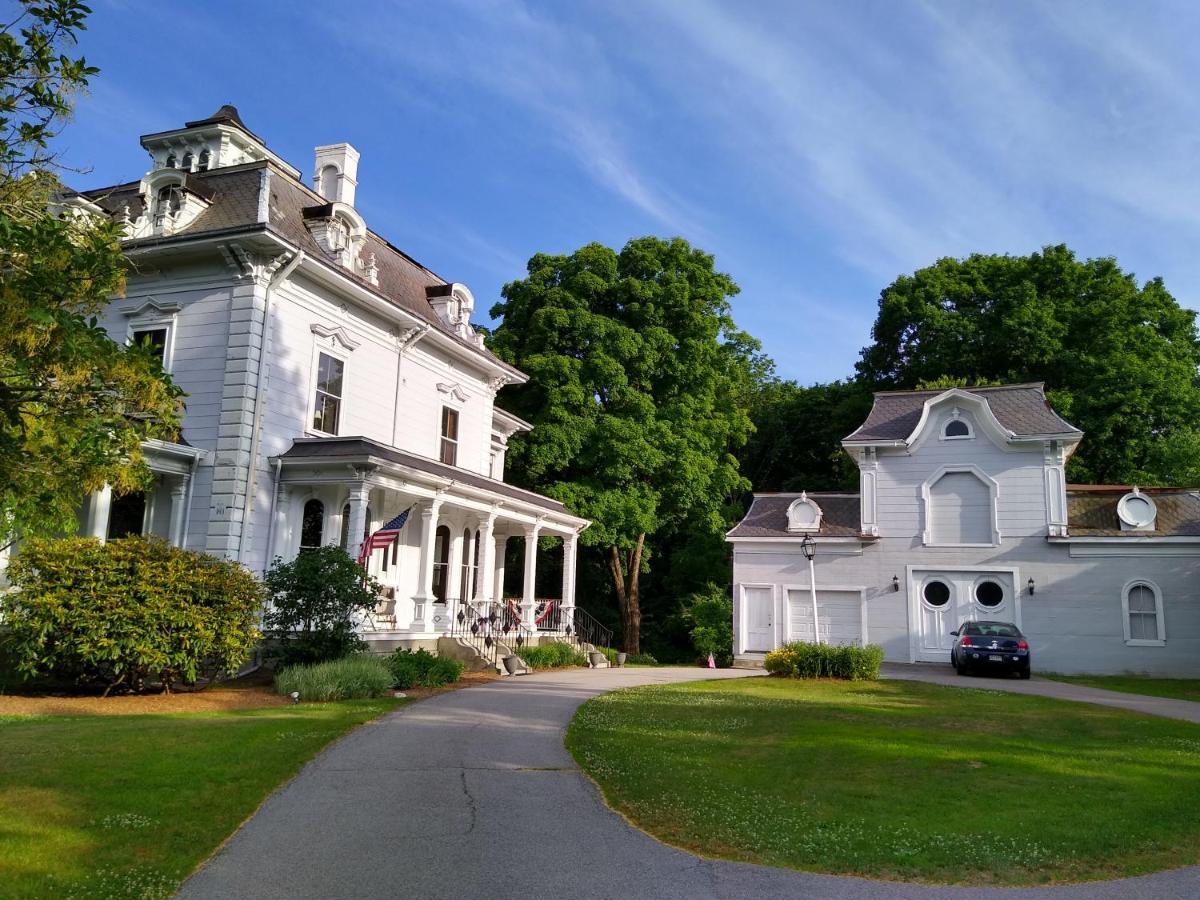Proctor Mansion Inn Wrentham Esterno foto
